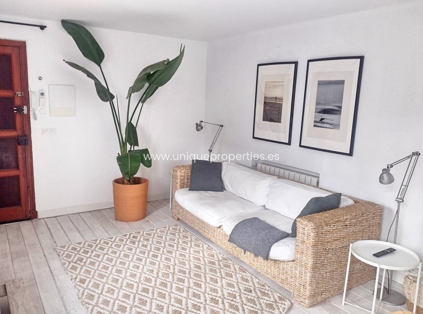 Revente - Apartment -
Palma