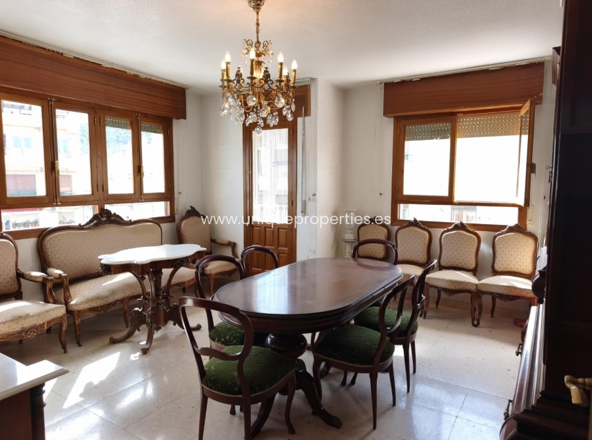 Revente - Apartment -
Purchena