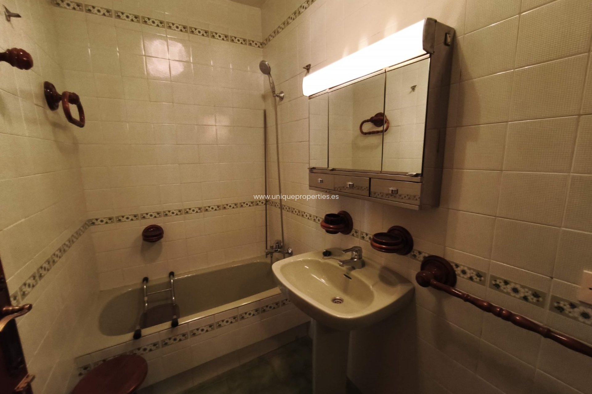 Revente - Apartment -
Purchena