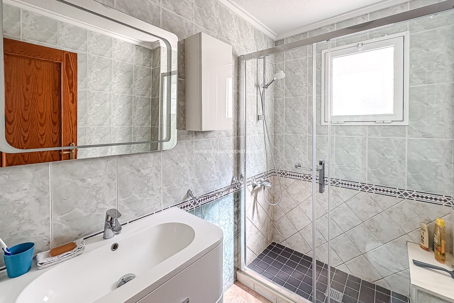 Revente - Apartment -
Torrevieja - Parque de las Naciones