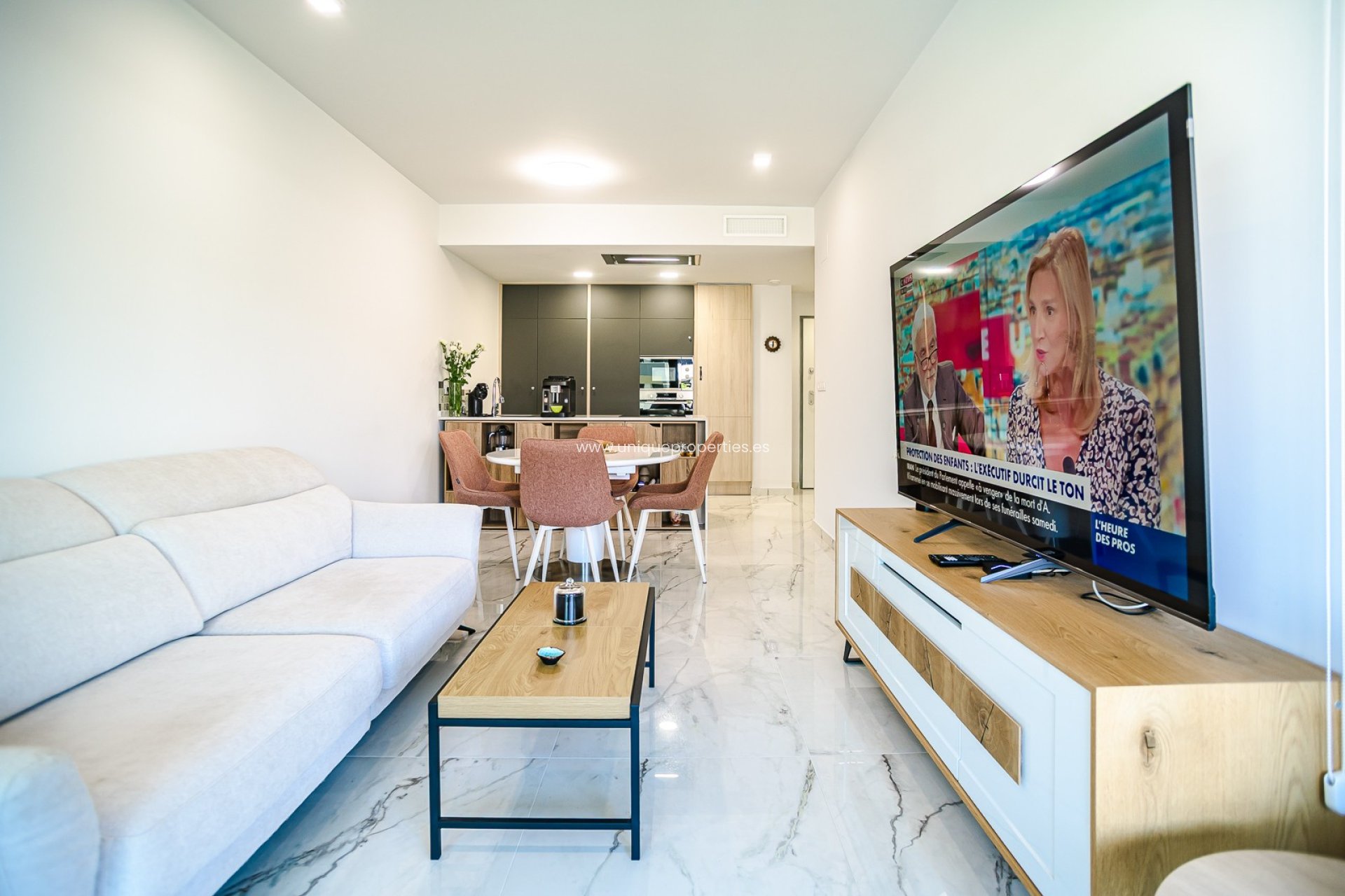 Revente - Apartment -
Torrevieja