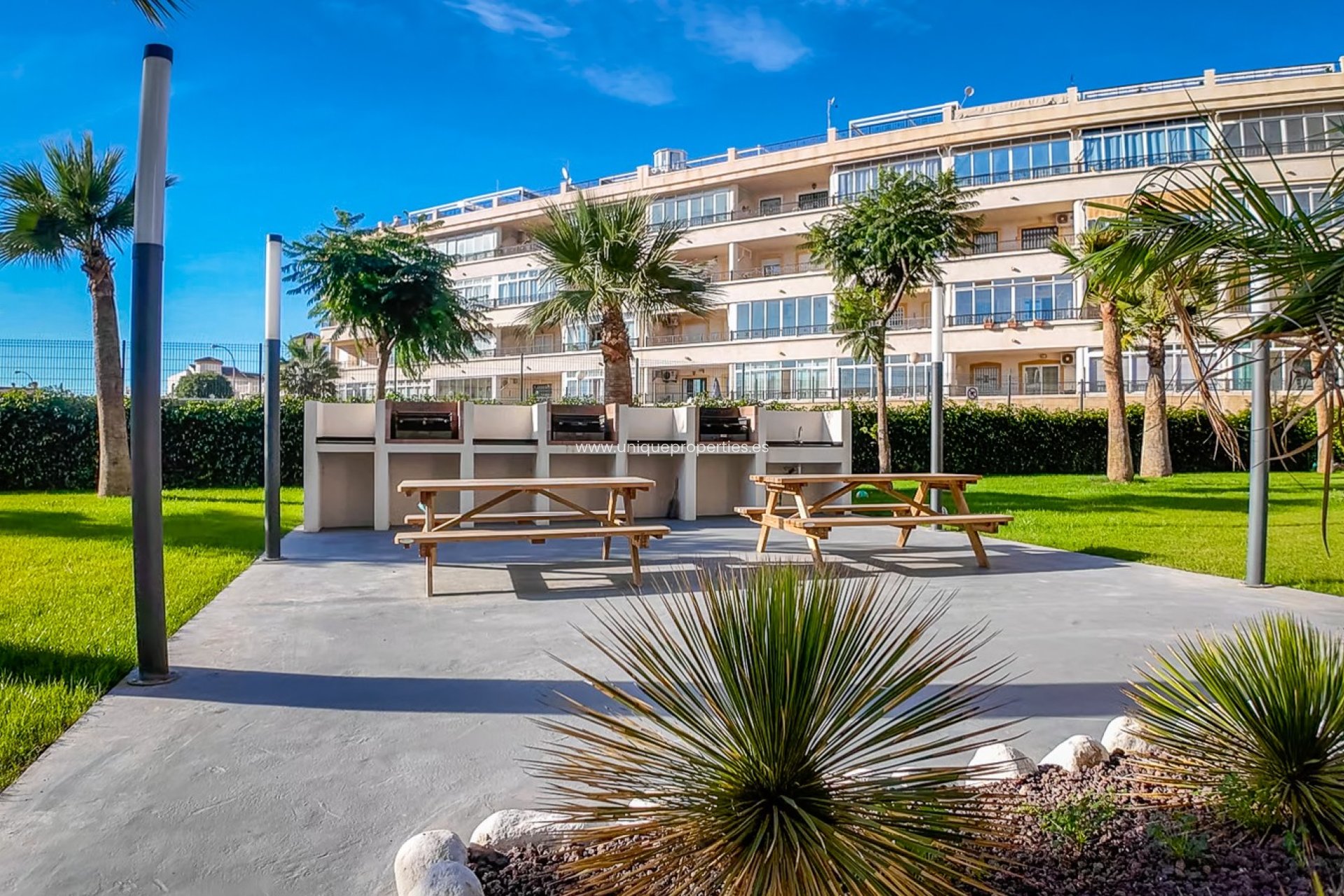 Revente - Apartment -
Torrevieja