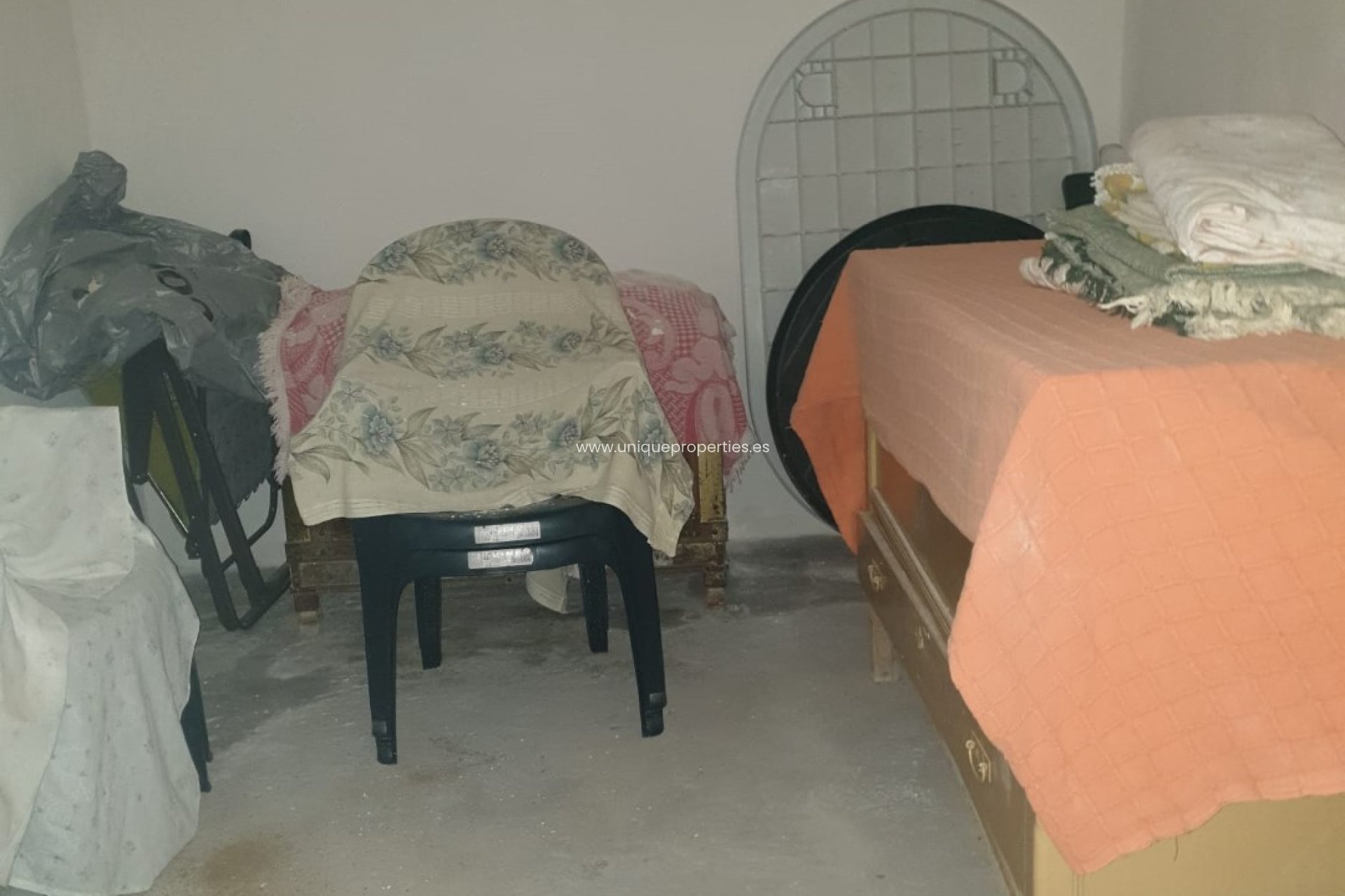 Revente - Cave House -
Caniles