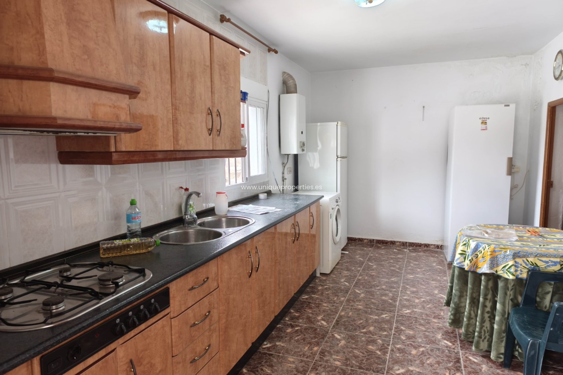 Revente - Cave House -
Caniles