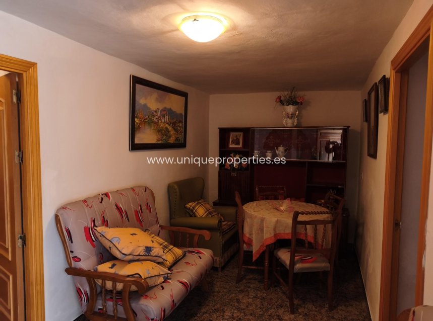 Revente - Cave House -
Caniles