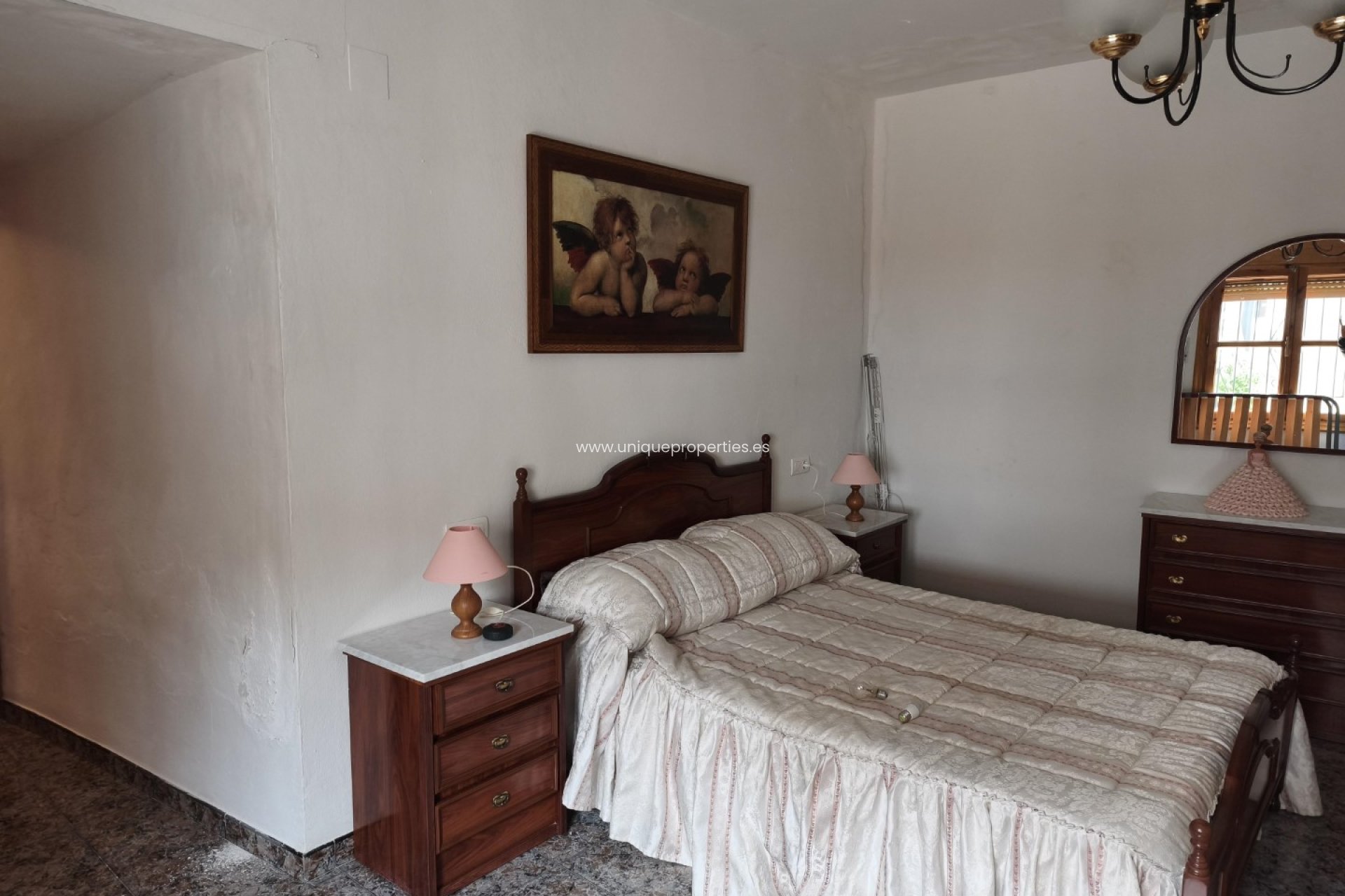 Revente - Cave House -
Caniles