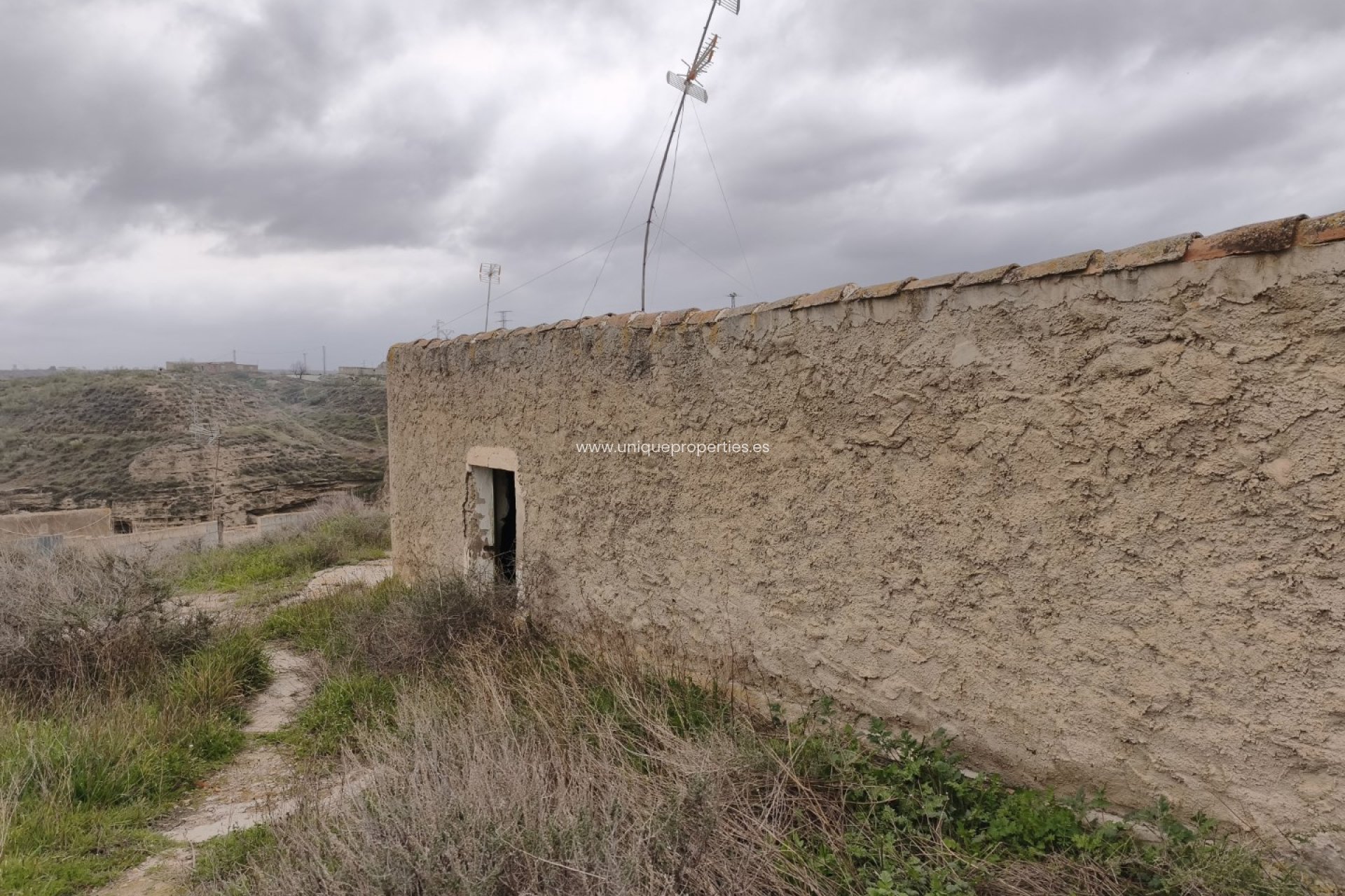 Revente - Cave House -
Caniles