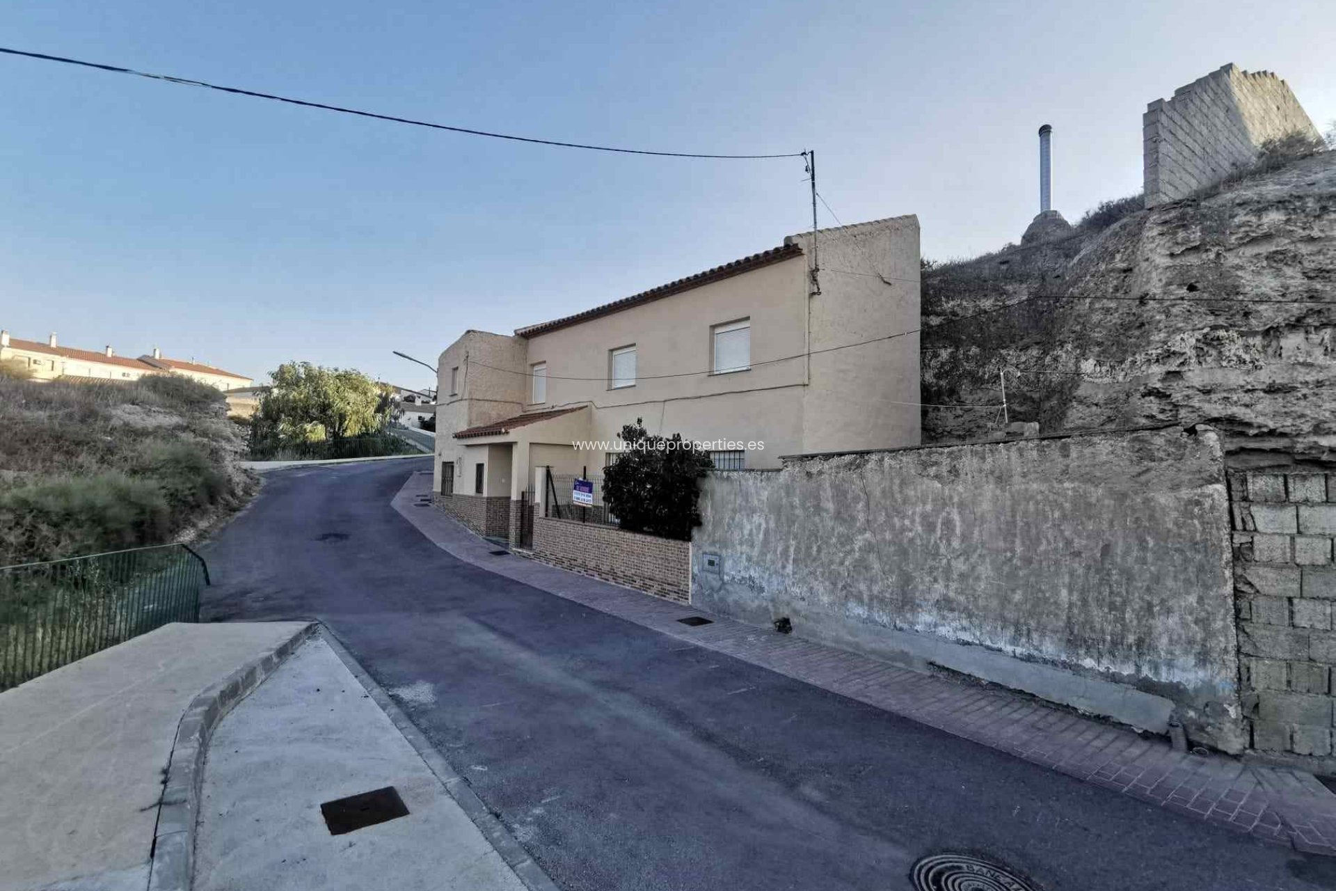 Revente - Cave House -
Caniles