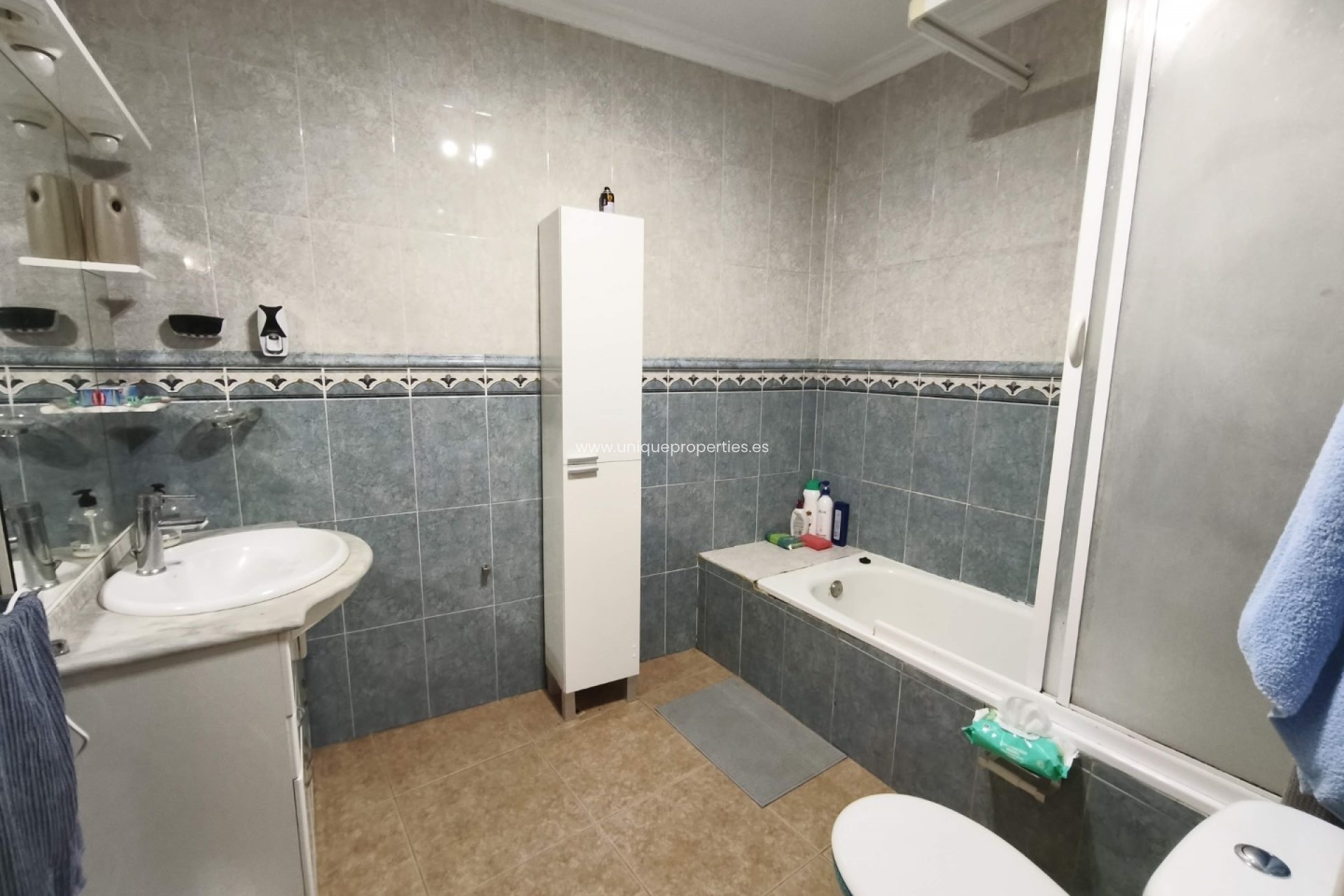 Revente - Cave House -
Cortes de Baza