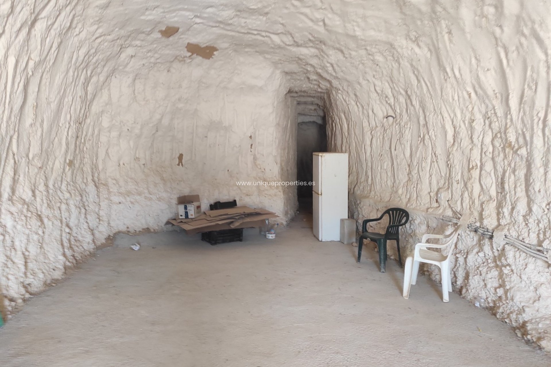 Revente - Cave House -
Huescar