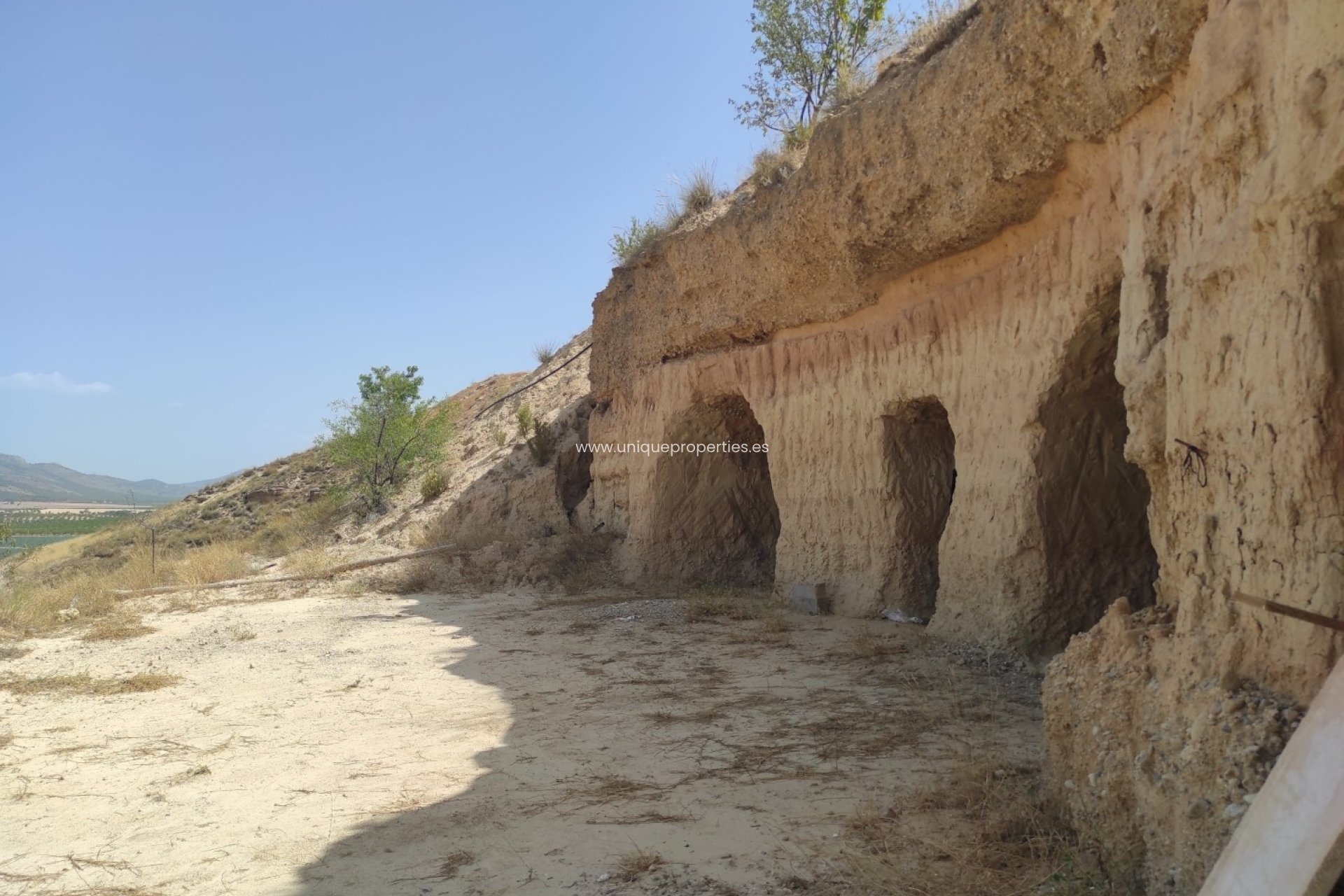 Revente - Cave House -
Huescar