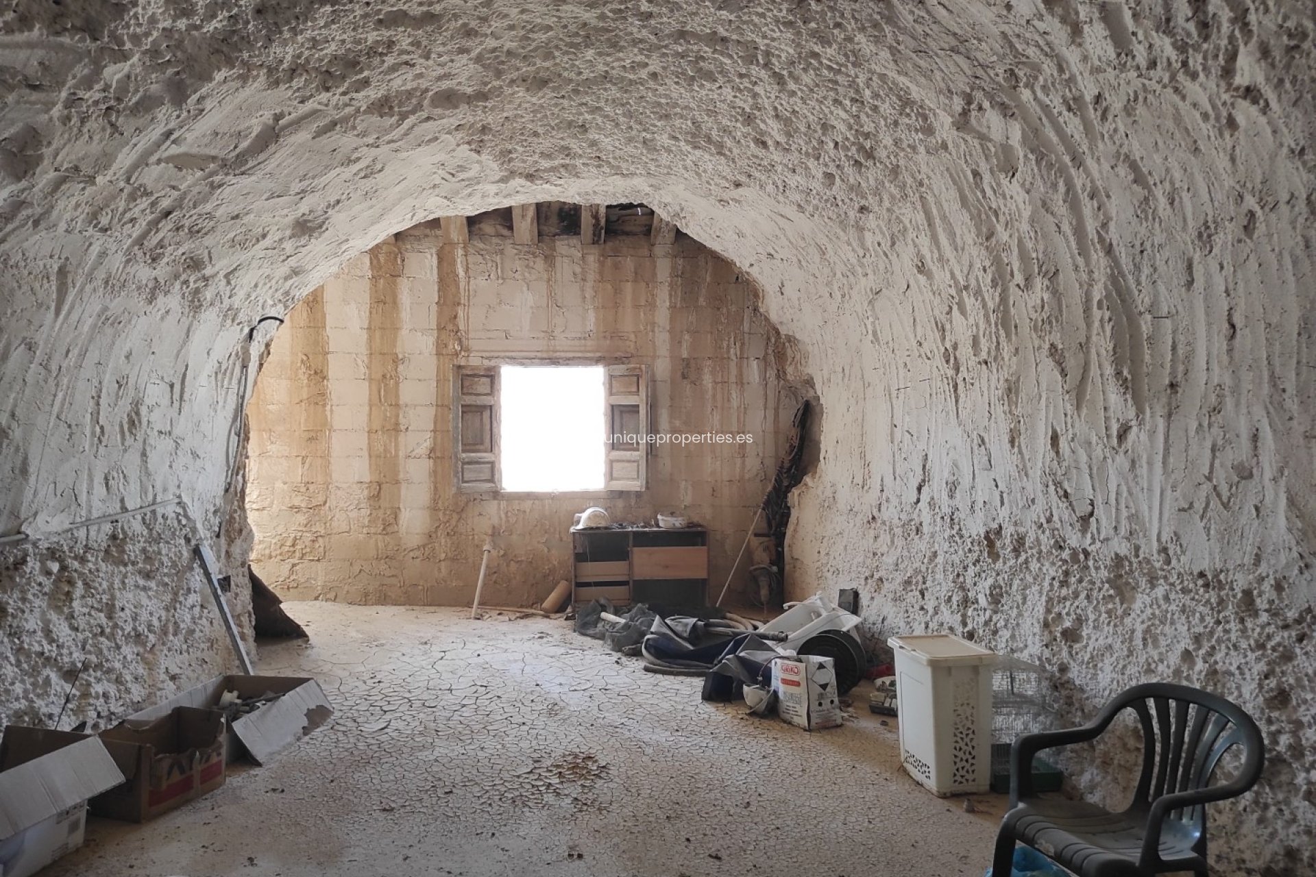 Revente - Cave House -
Huescar