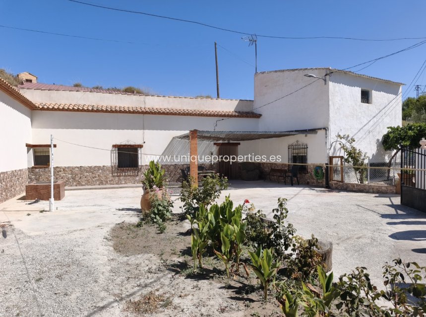 Revente - Cave House -
Margen de Abajo