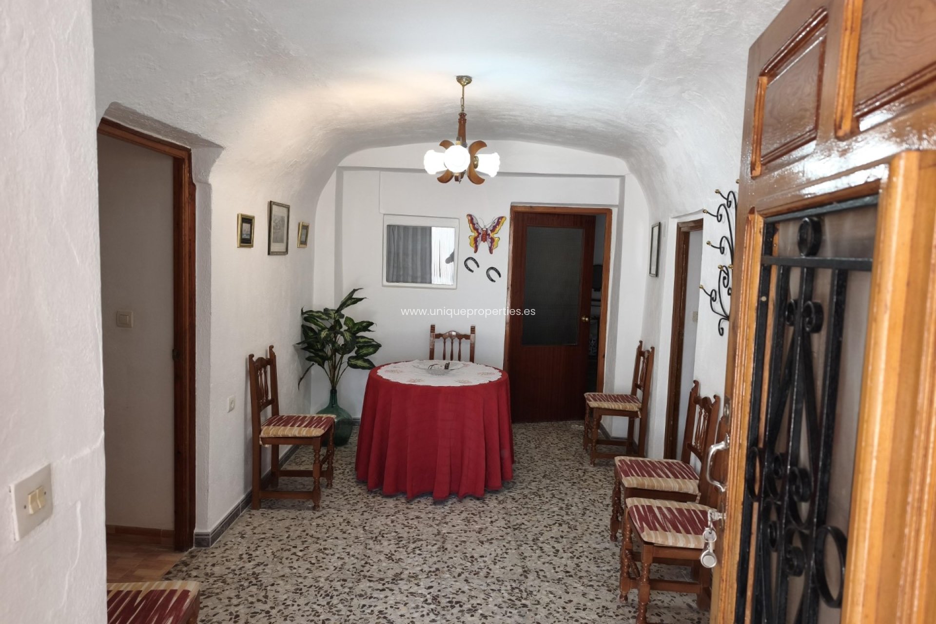 Revente - Cave House -
Margen de Abajo