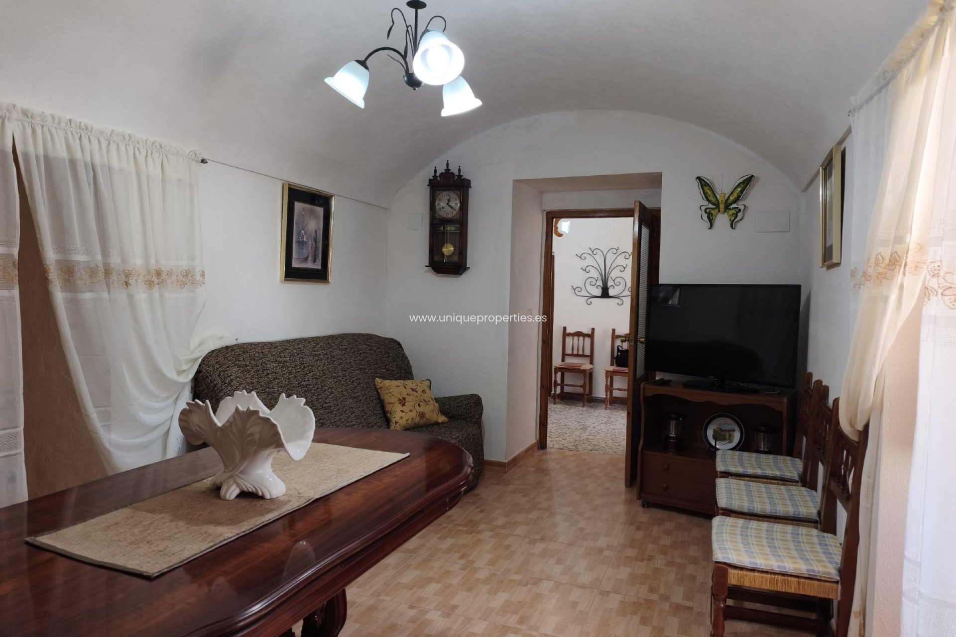 Revente - Cave House -
Margen de Abajo