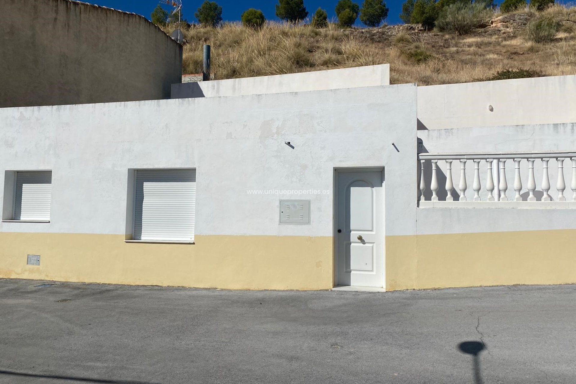 Revente - Cave House -
Pozo Alcon