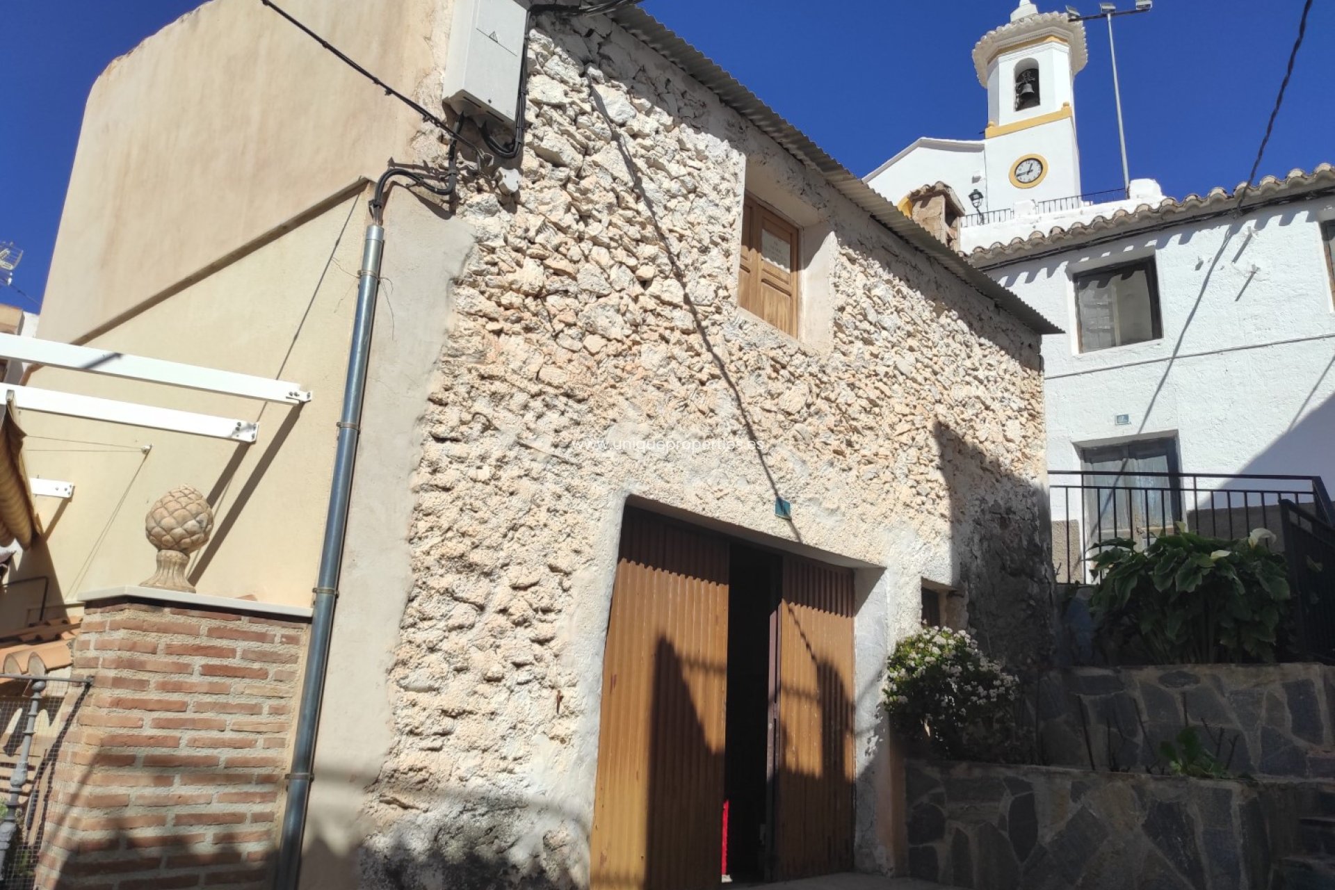 Revente - Commercial -
Bayarque