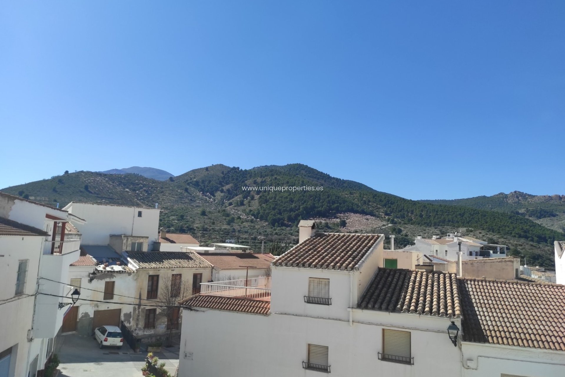 Revente - Commercial -
Bayarque