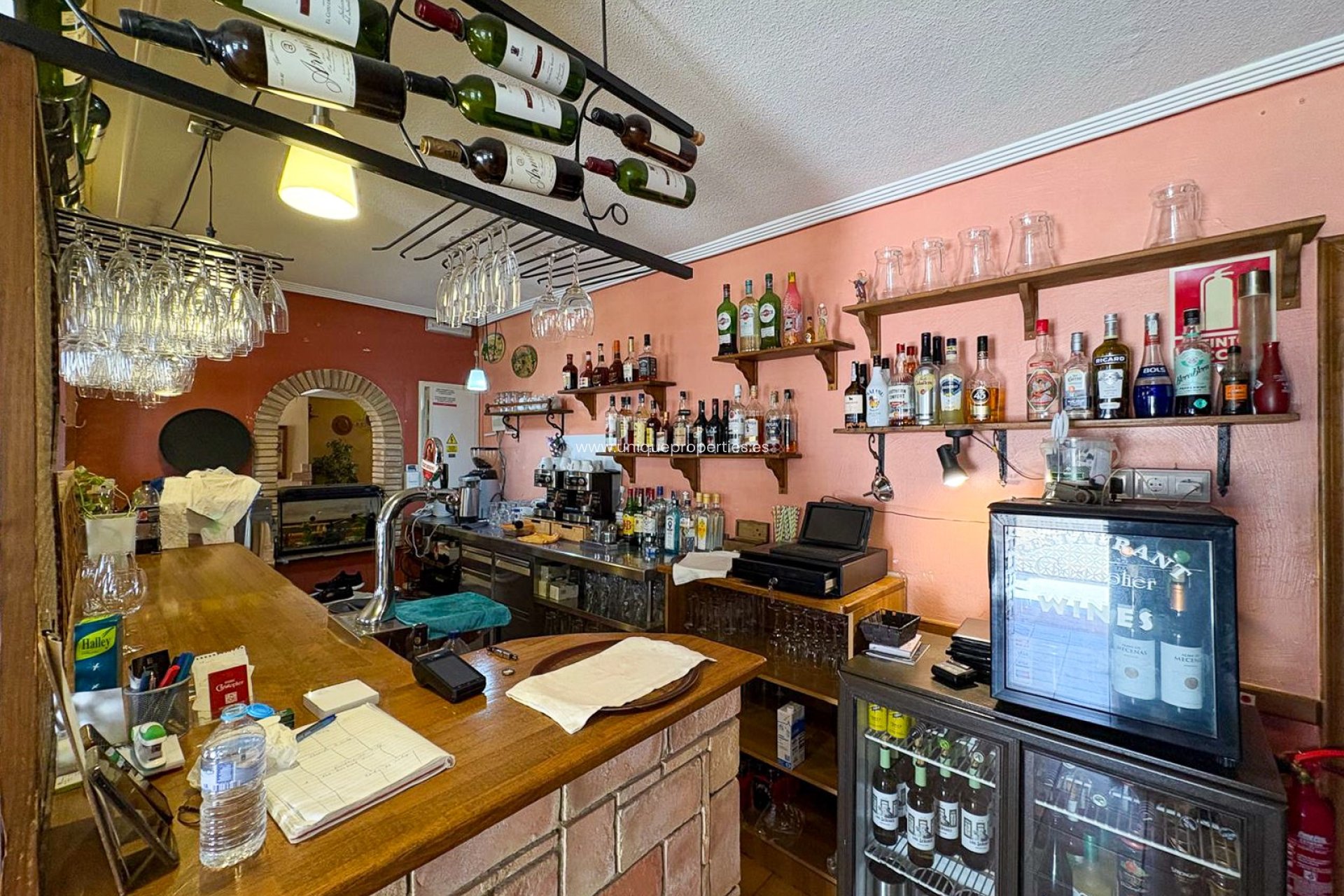 Revente - Commercial Property -
Torrevieja - La Veleta