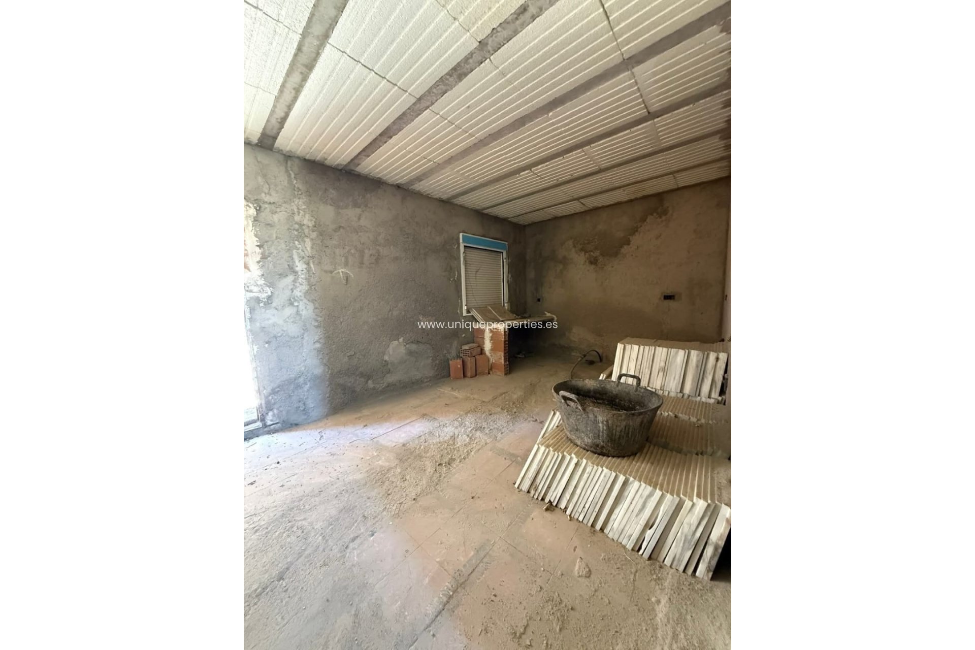 Revente - Cortijo -
Albox