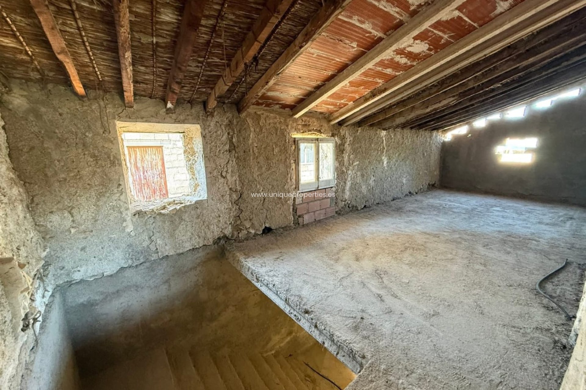 Revente - Cortijo -
Albox