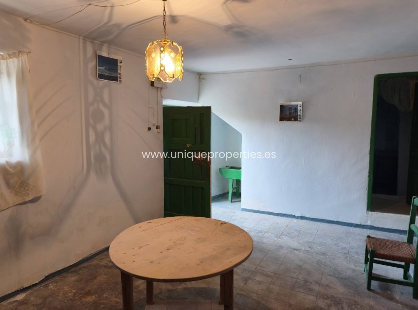 Revente - Country House -
Huescar