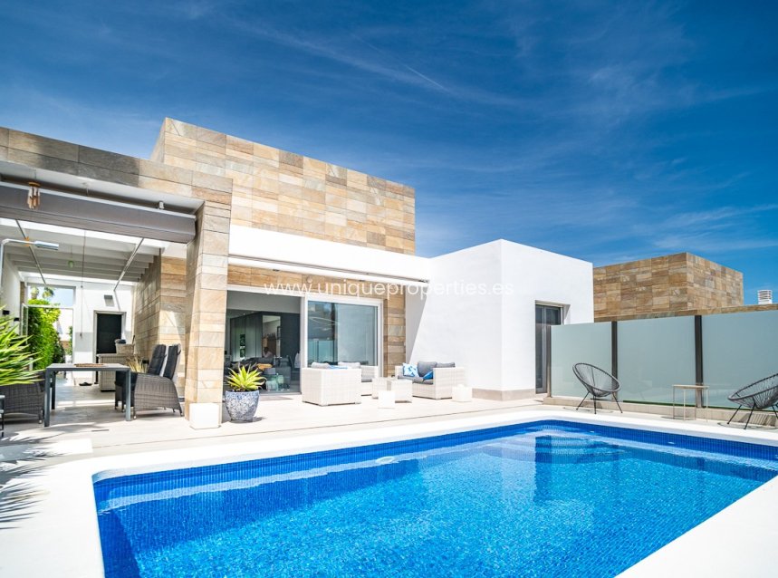 Revente - Villa -
Algorfa - La Finca Golf