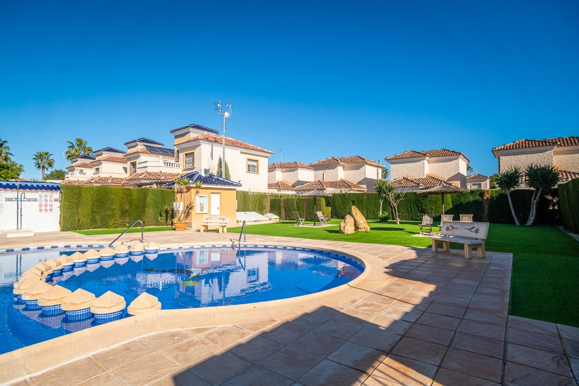 Revente - Villa -
Guardamar del Segura - EL RASO