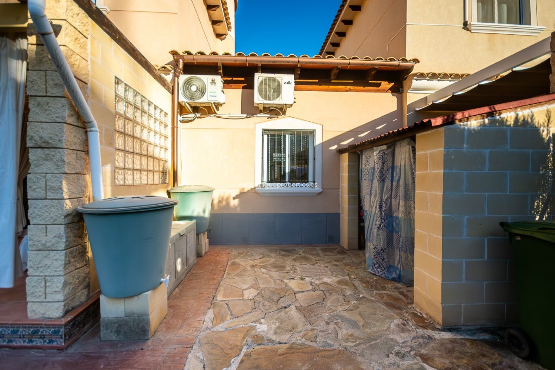 Revente - Villa -
Orihuela - Benferri