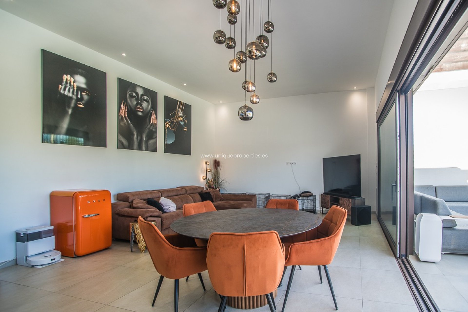 Revente - Villa -
ROJALES