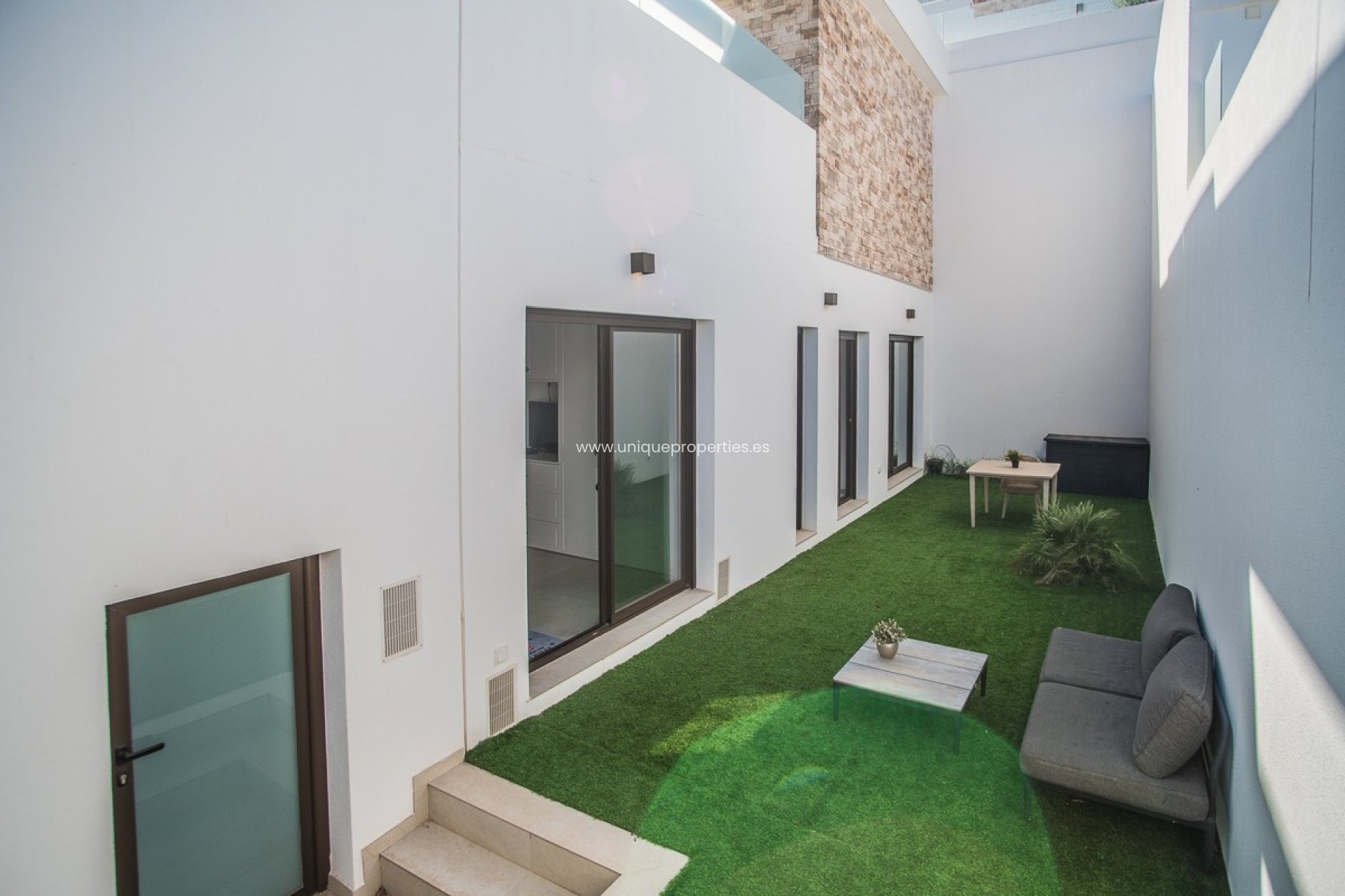Revente - Villa -
ROJALES