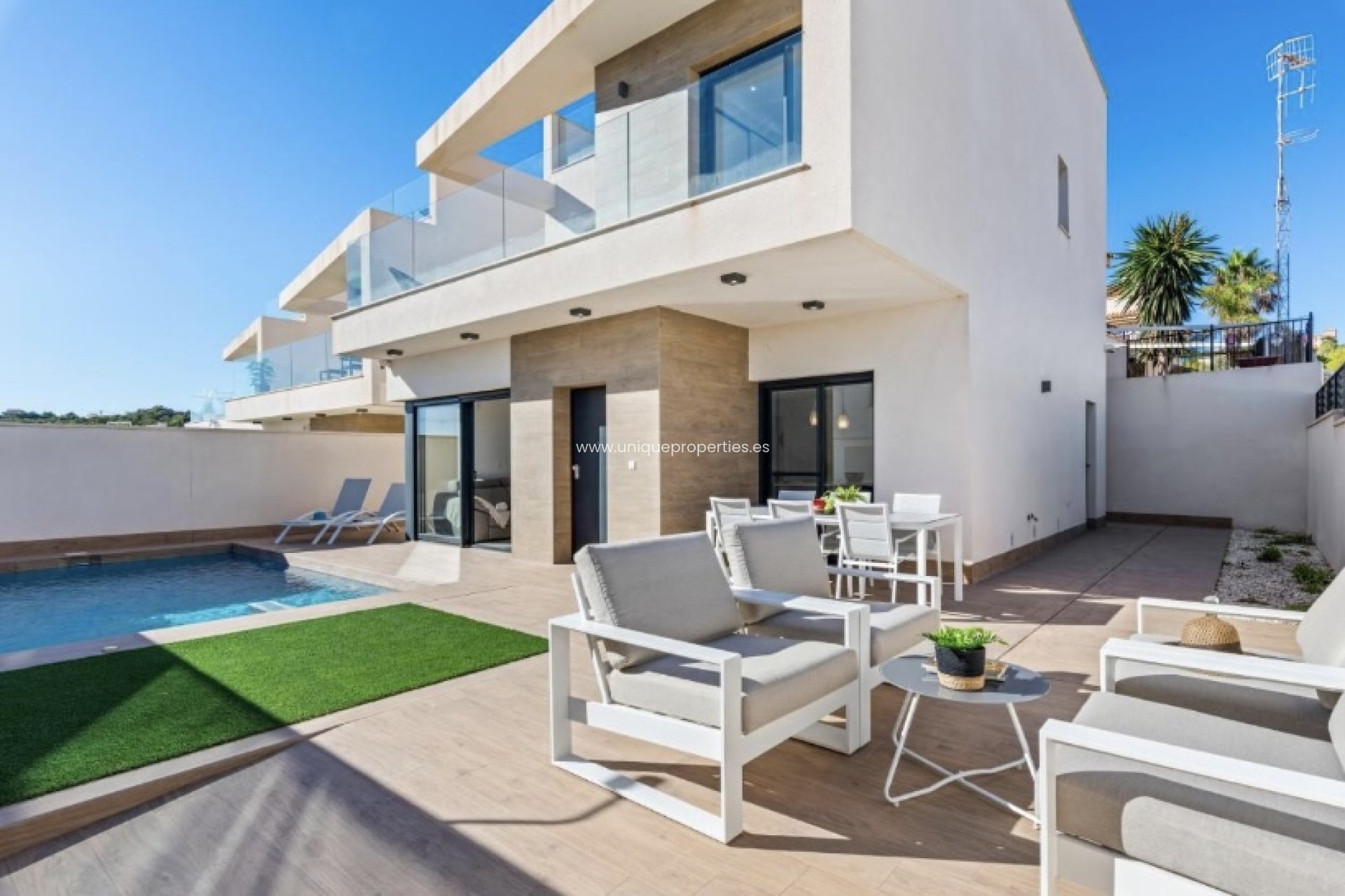 Revente - Villa -
San Miguel de Salinas - Orihuela Costa