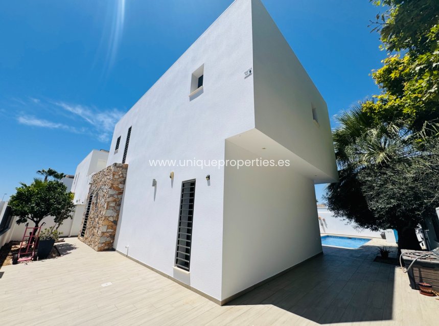 Revente - Villa -
San Pedro del Pinatar - Lo pagan