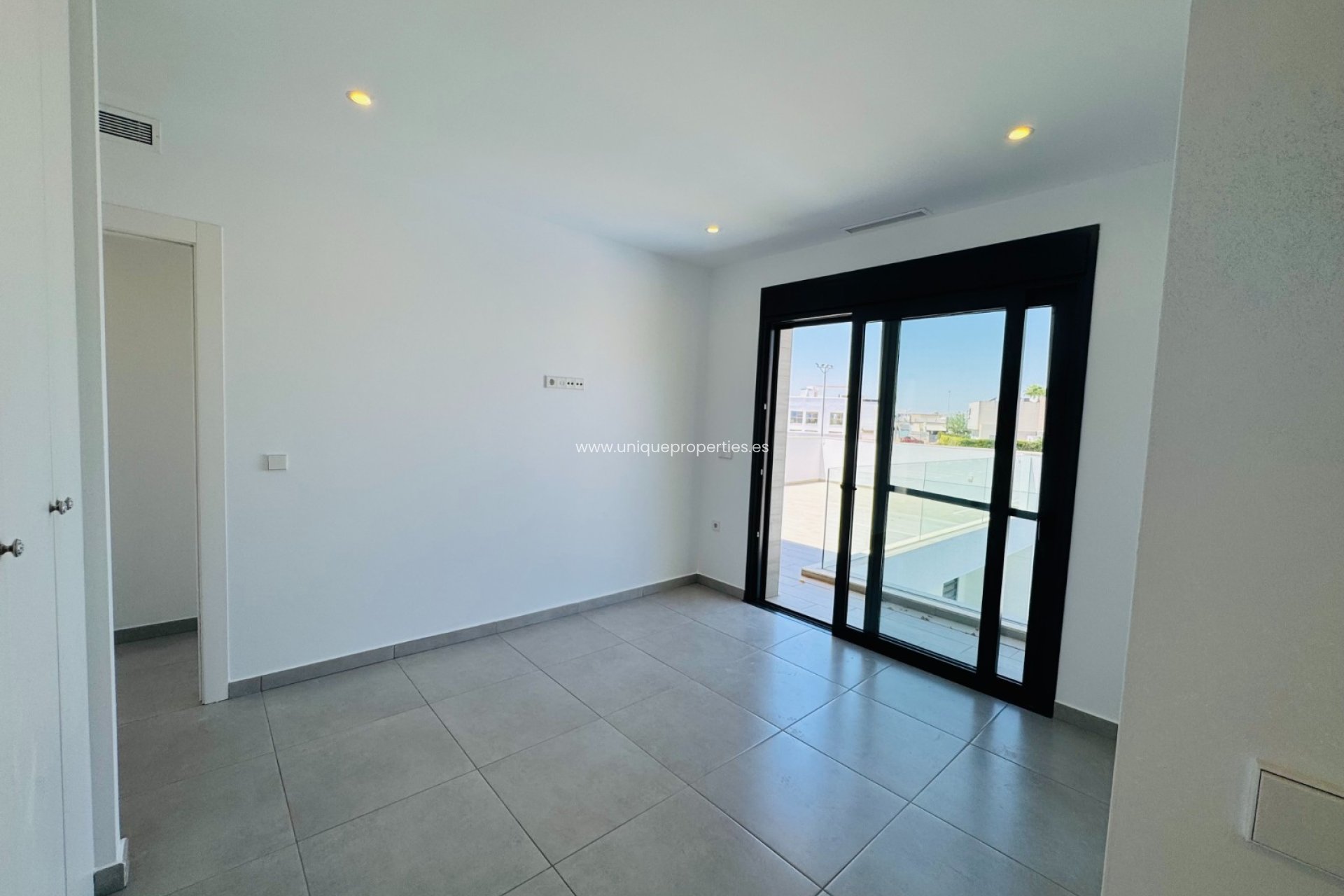 Revente - Villa -
San Pedro del Pinatar - Lo pagan