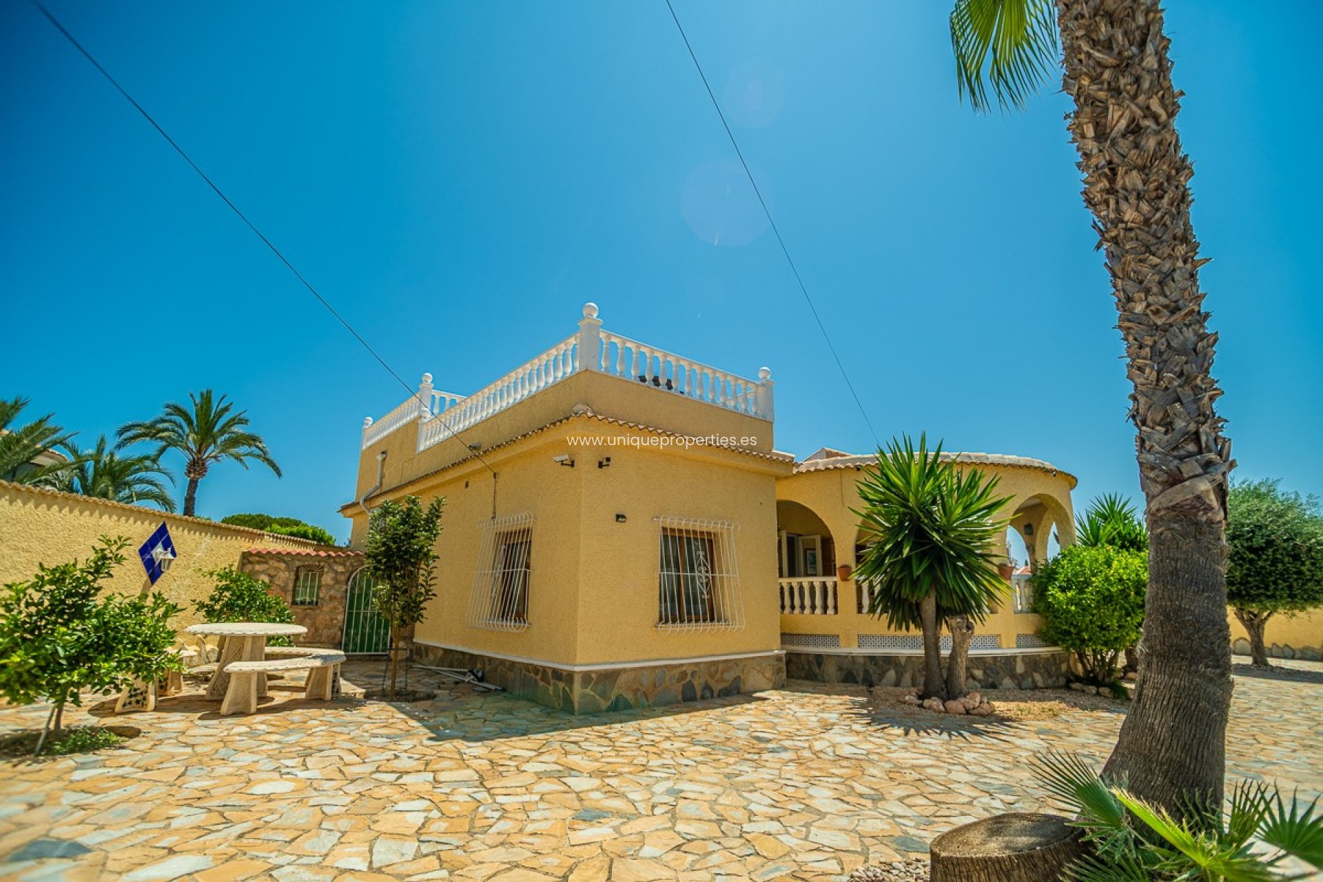 Revente - Villa -
Torrevieja - La Siesta