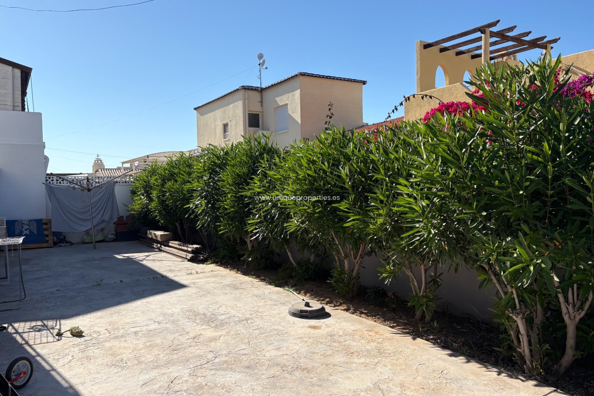 Revente - Villa -
Torrevieja - Torreta - Florida