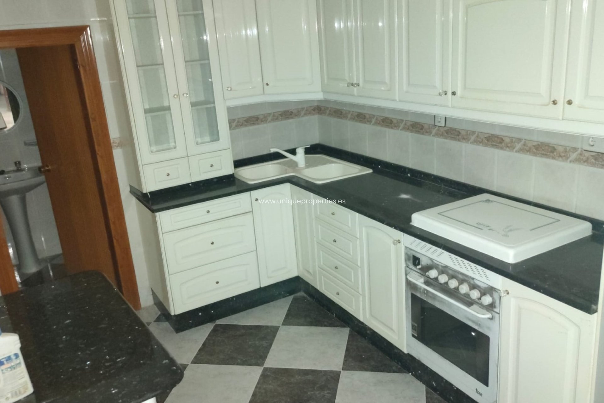 Revente - Village House -
Arboleas