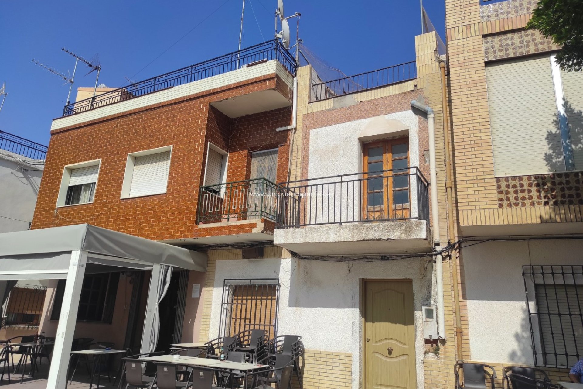 Revente - Village House -
Arboleas