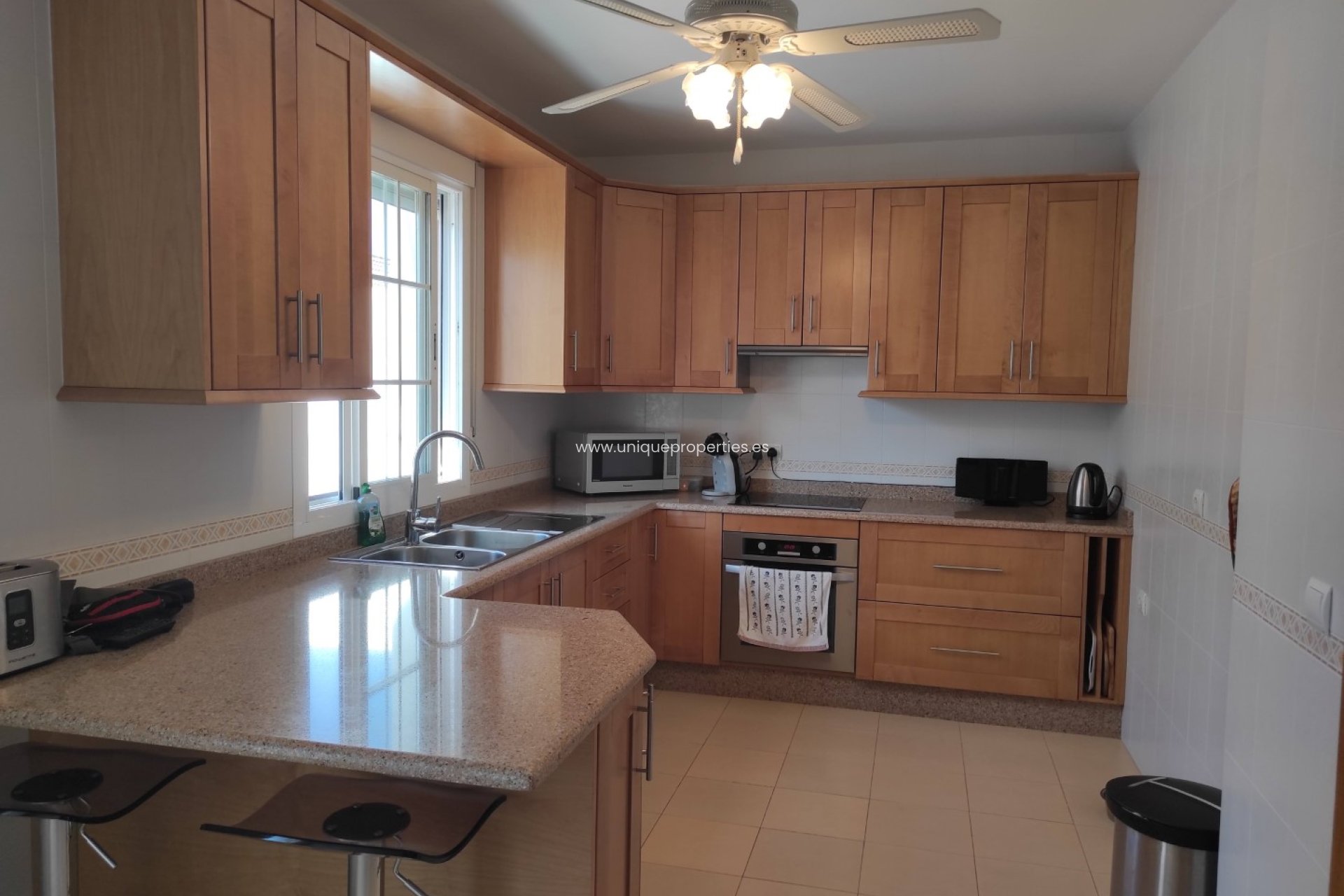 Revente - Village House -
Baza