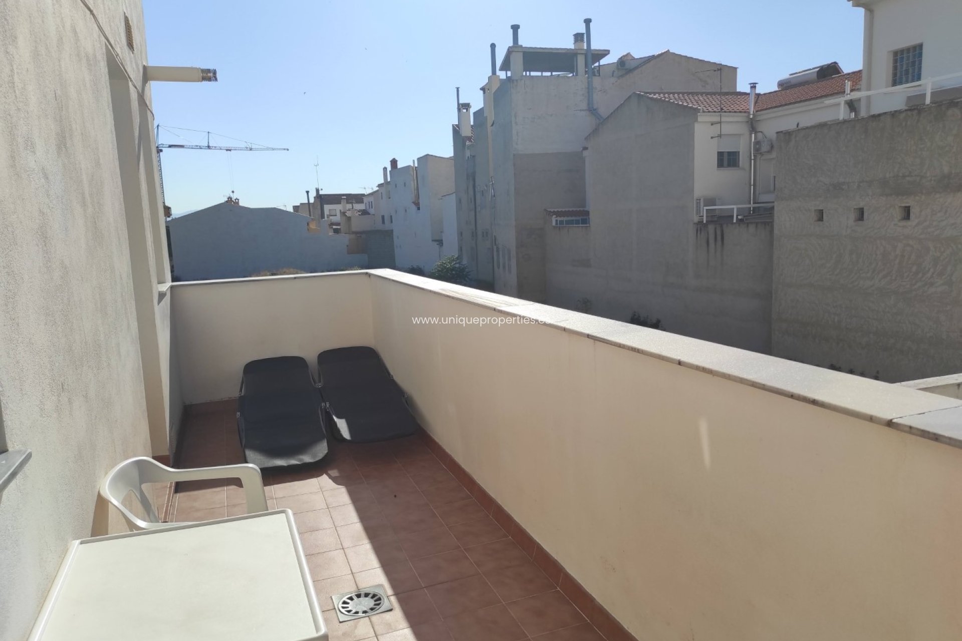 Revente - Village House -
Baza