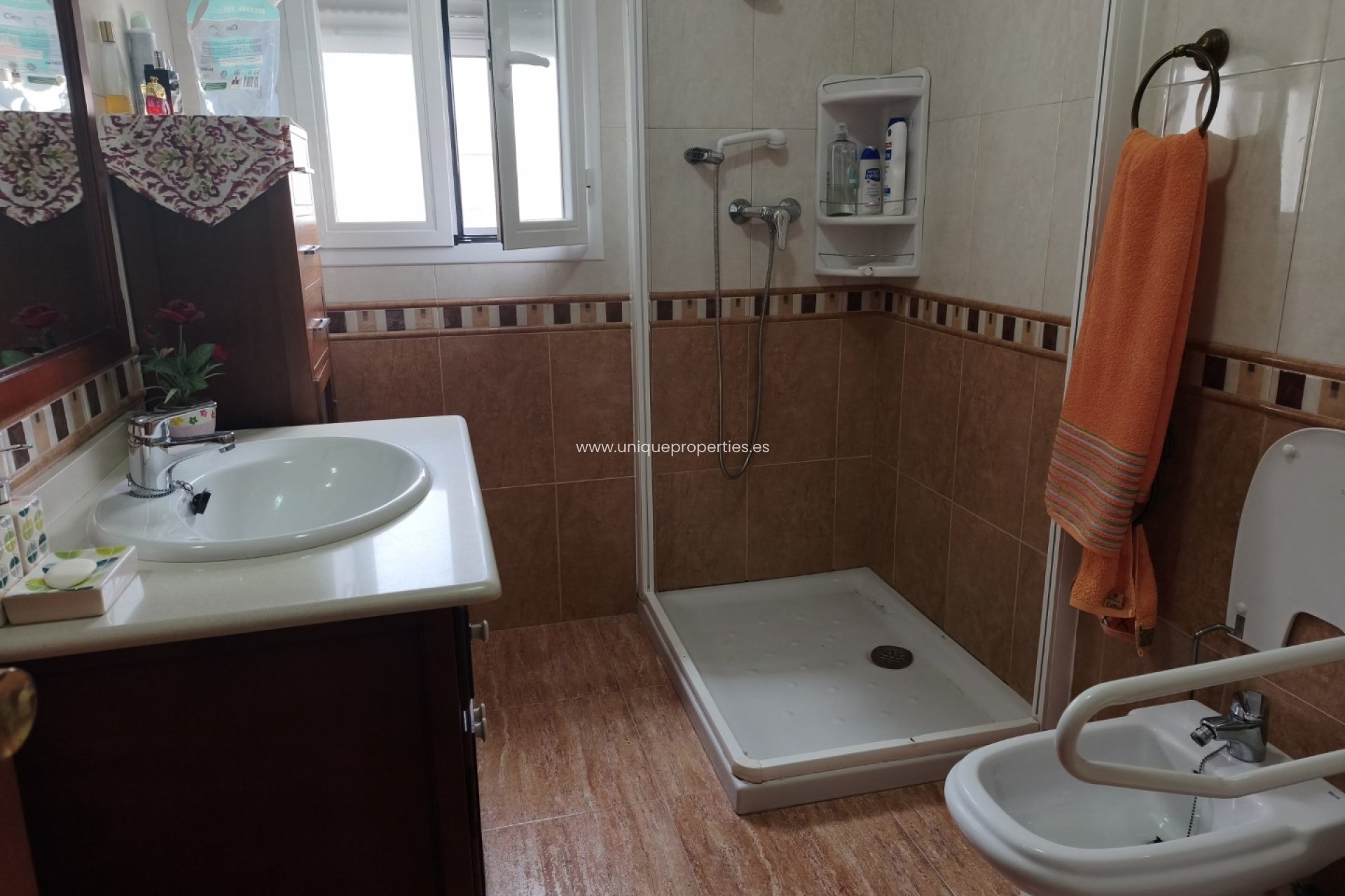 Revente - Village House -
Caniles