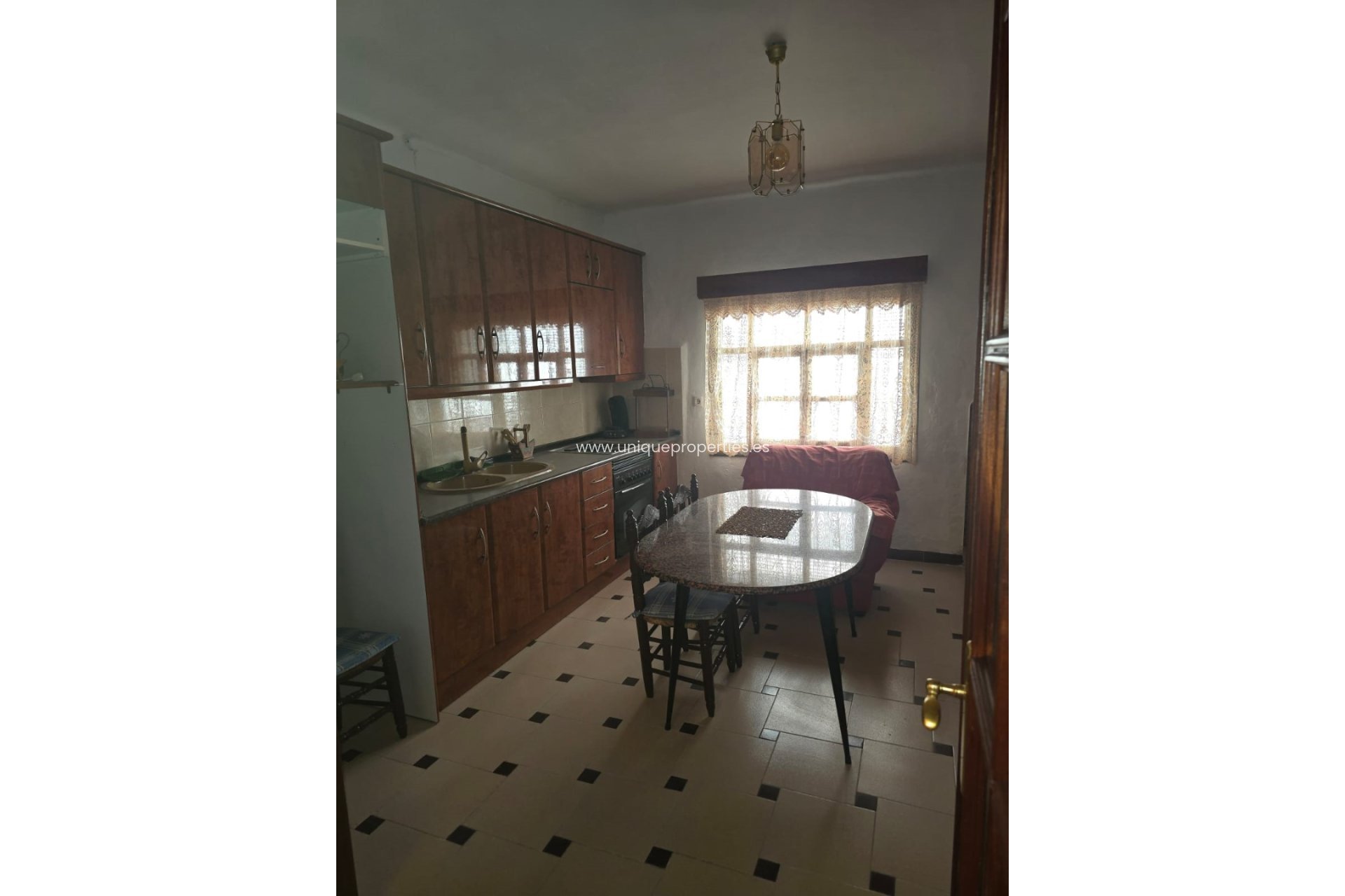 Revente - Village House -
Caniles