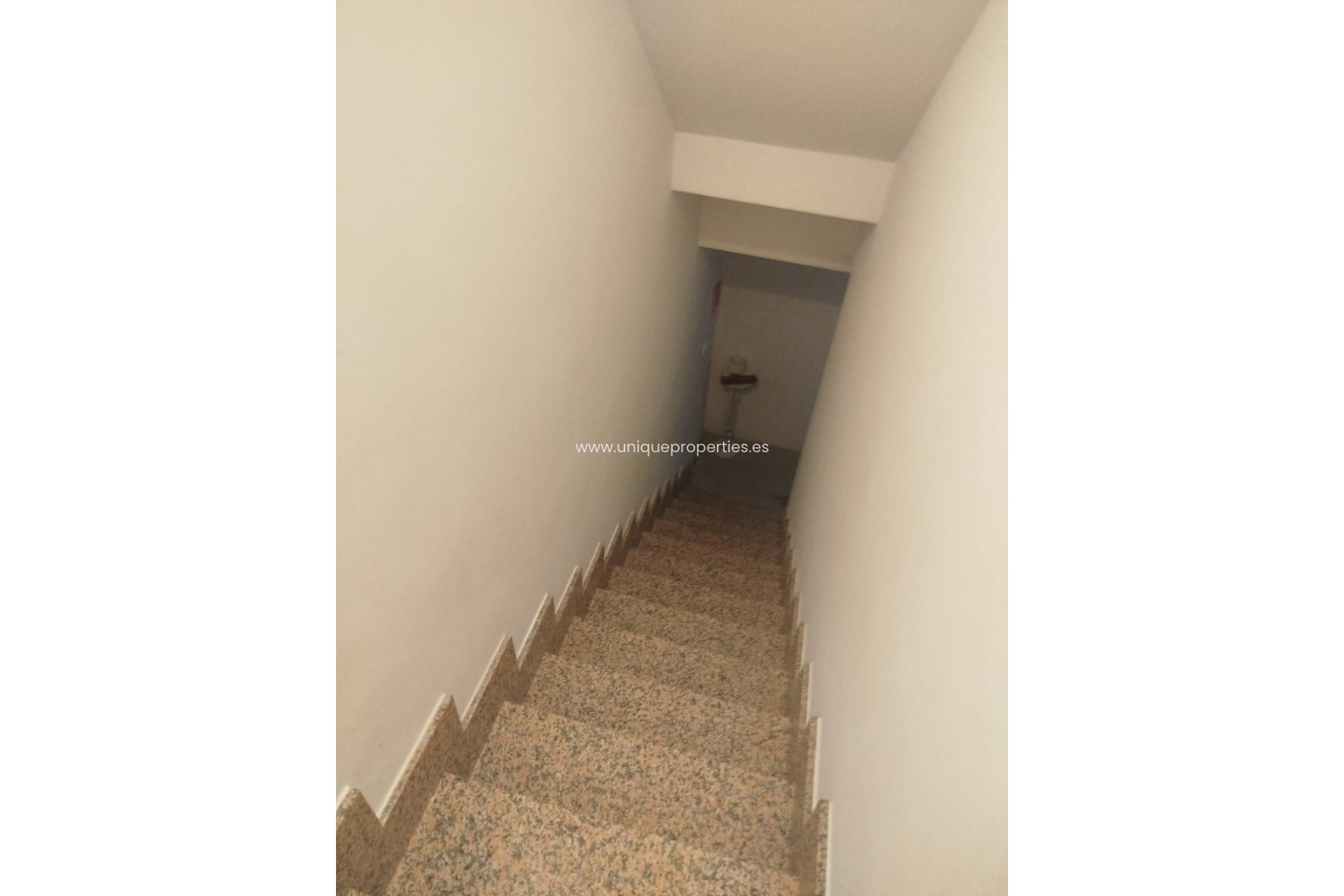 Revente - Village House -
Fines