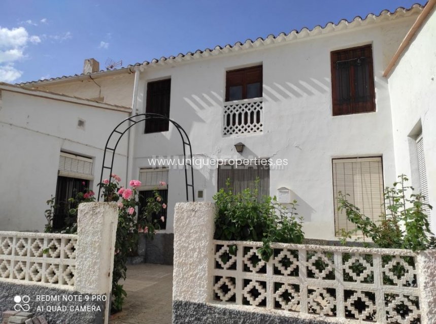 Revente - Village House -
Higueral