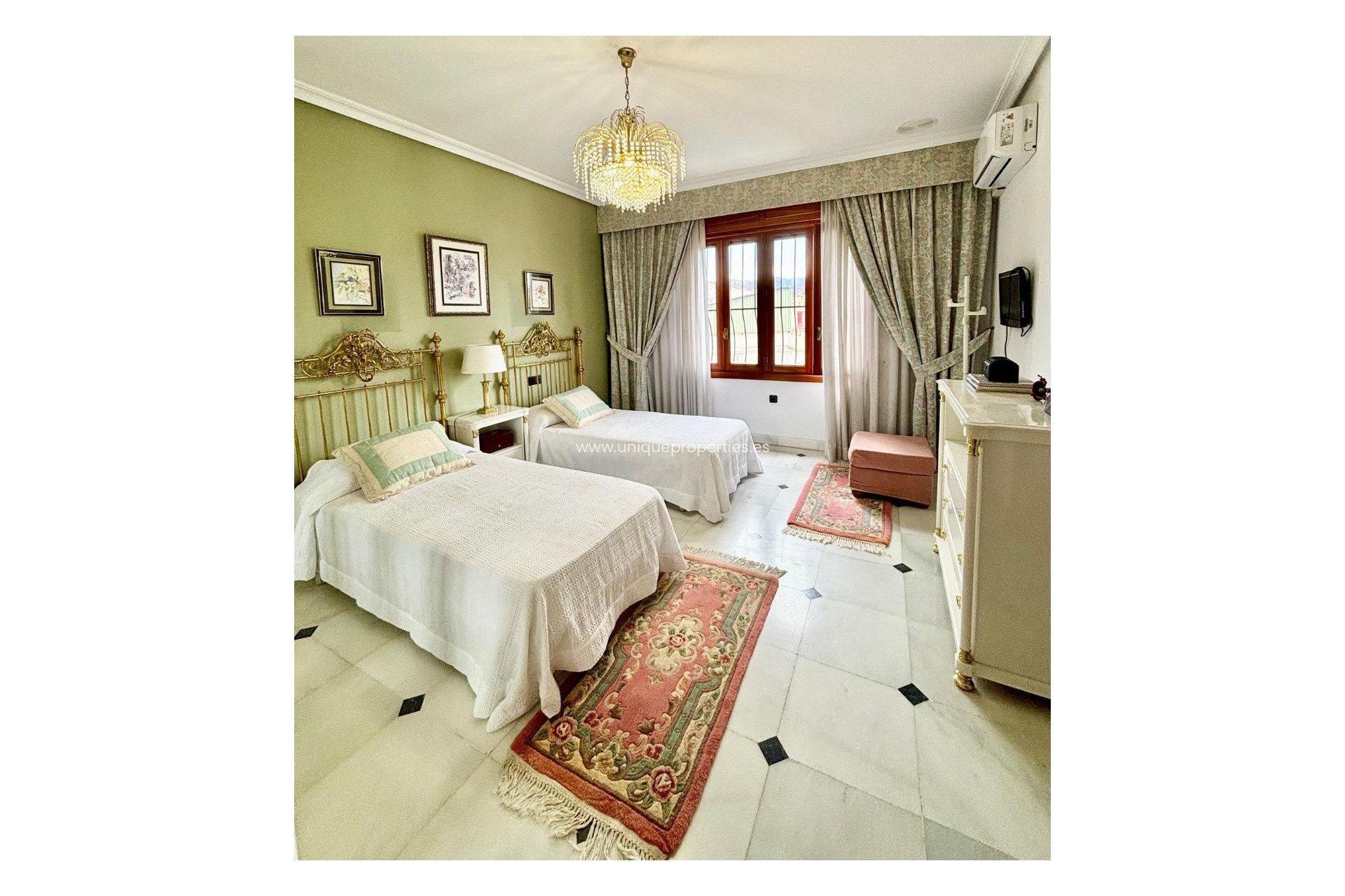 Revente - Village House -
Olula del Rio