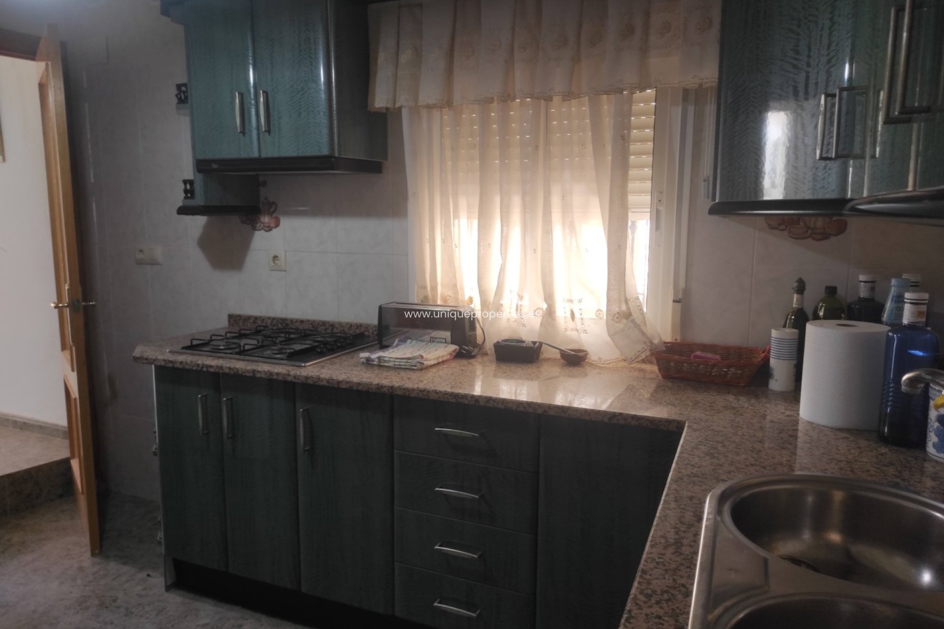 Revente - Village House -
Somontin