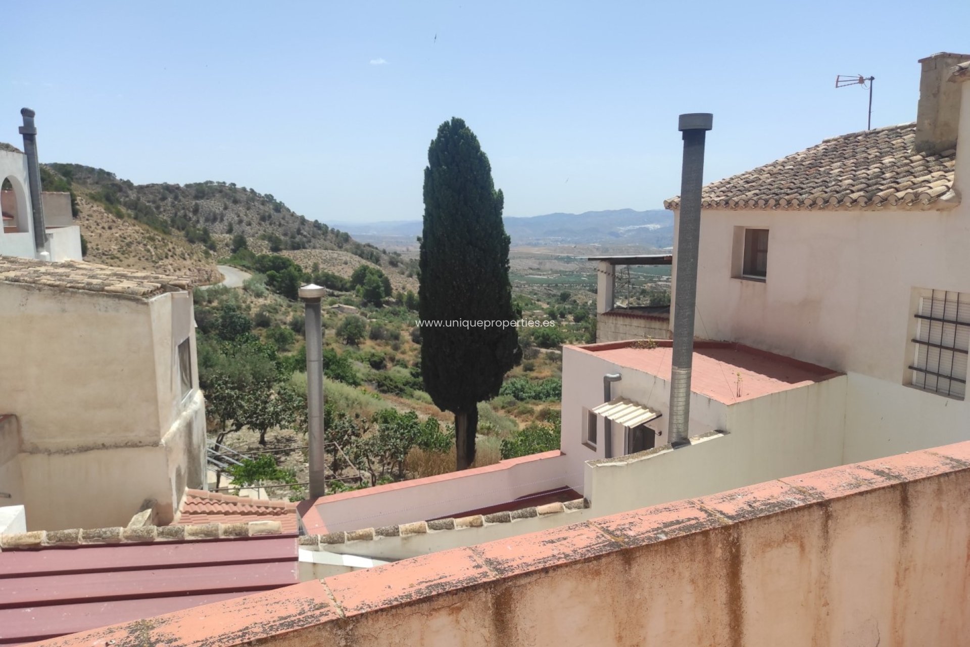 Revente - Village House -
Somontin