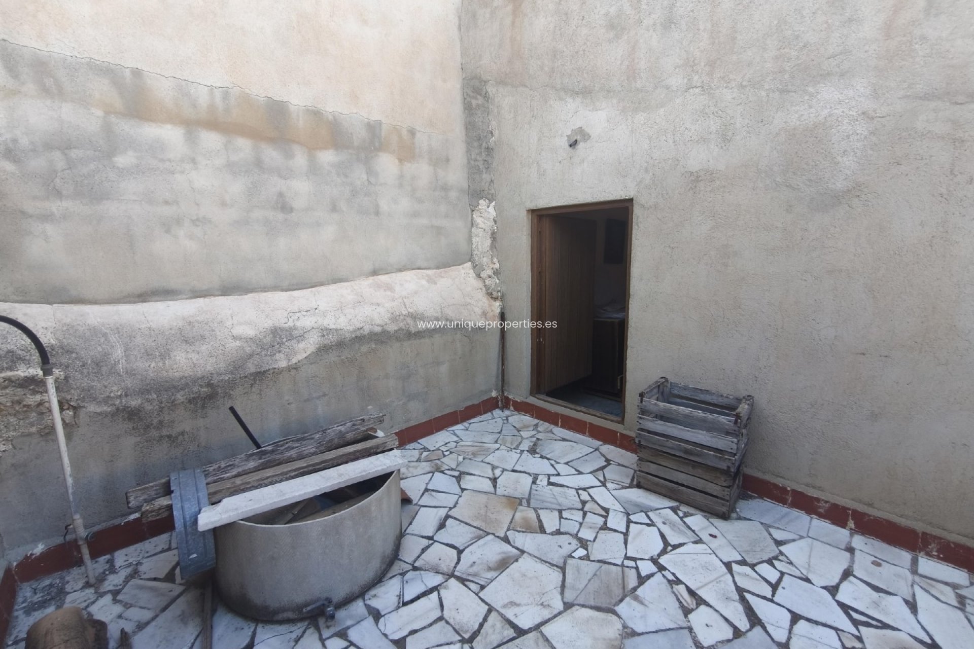 Revente - Village House -
Somontin