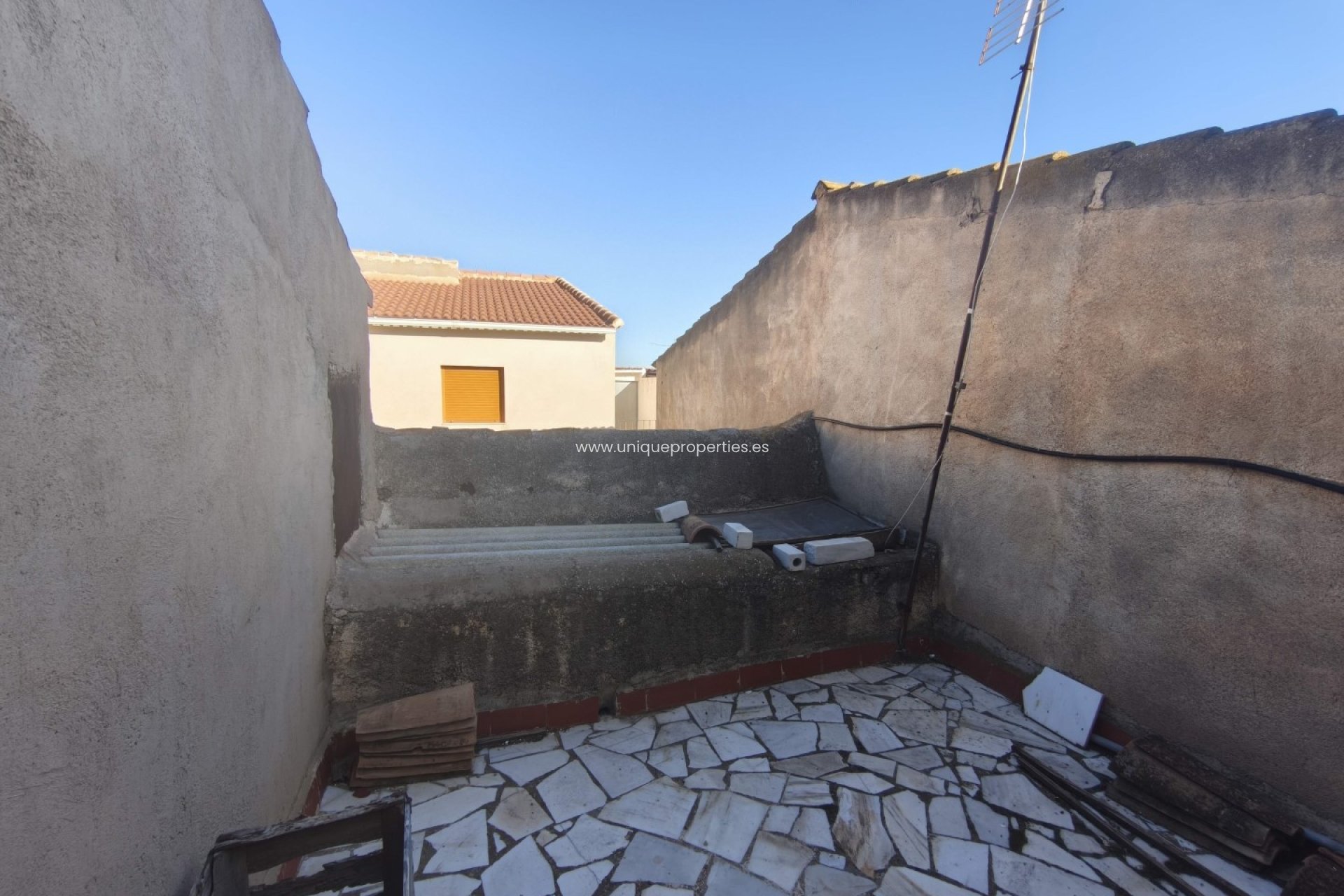 Revente - Village House -
Somontin