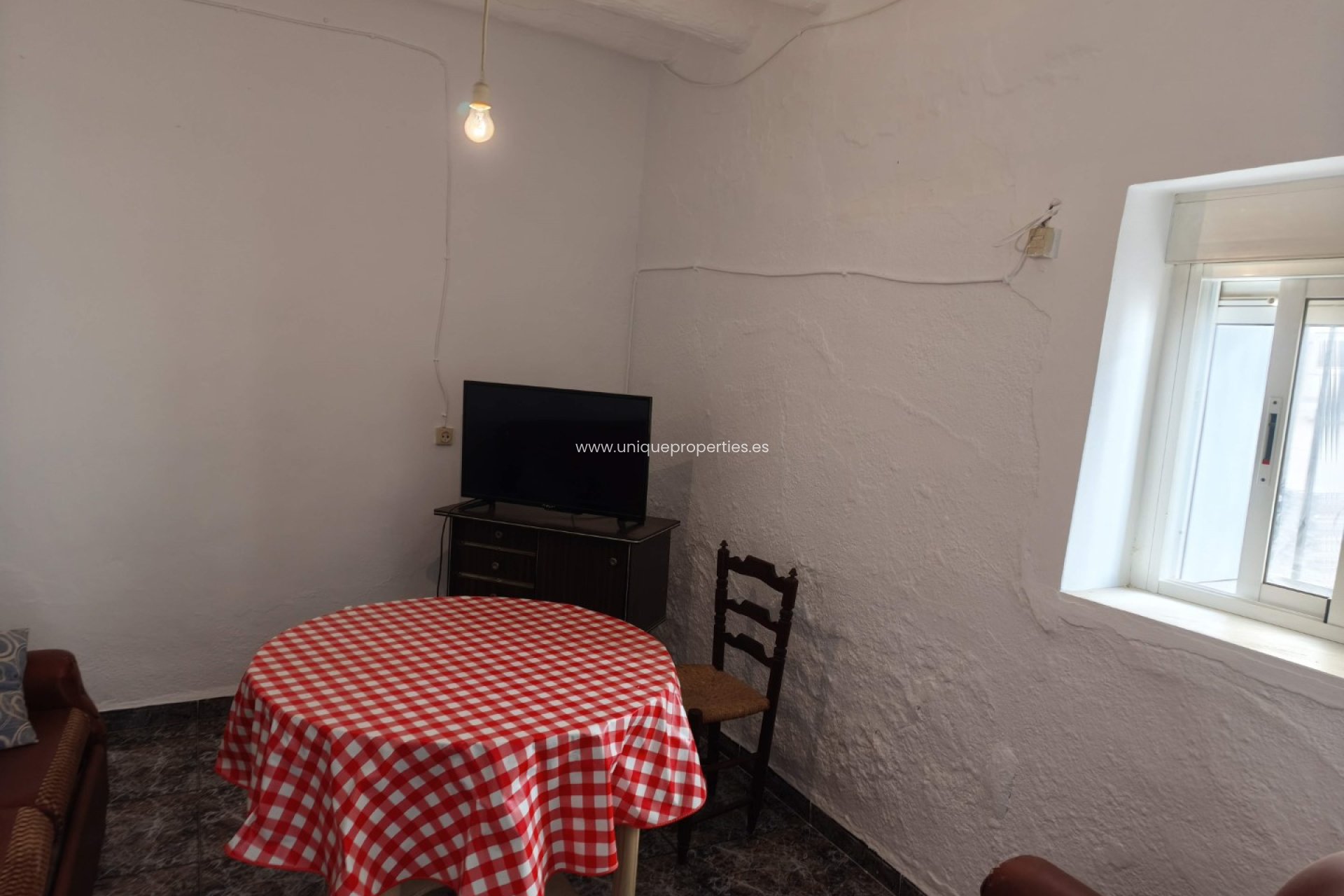 Revente - Village House -
Somontin